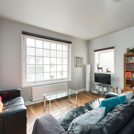 Royal Mile Modern Apartment Единбург Екстер'єр фото